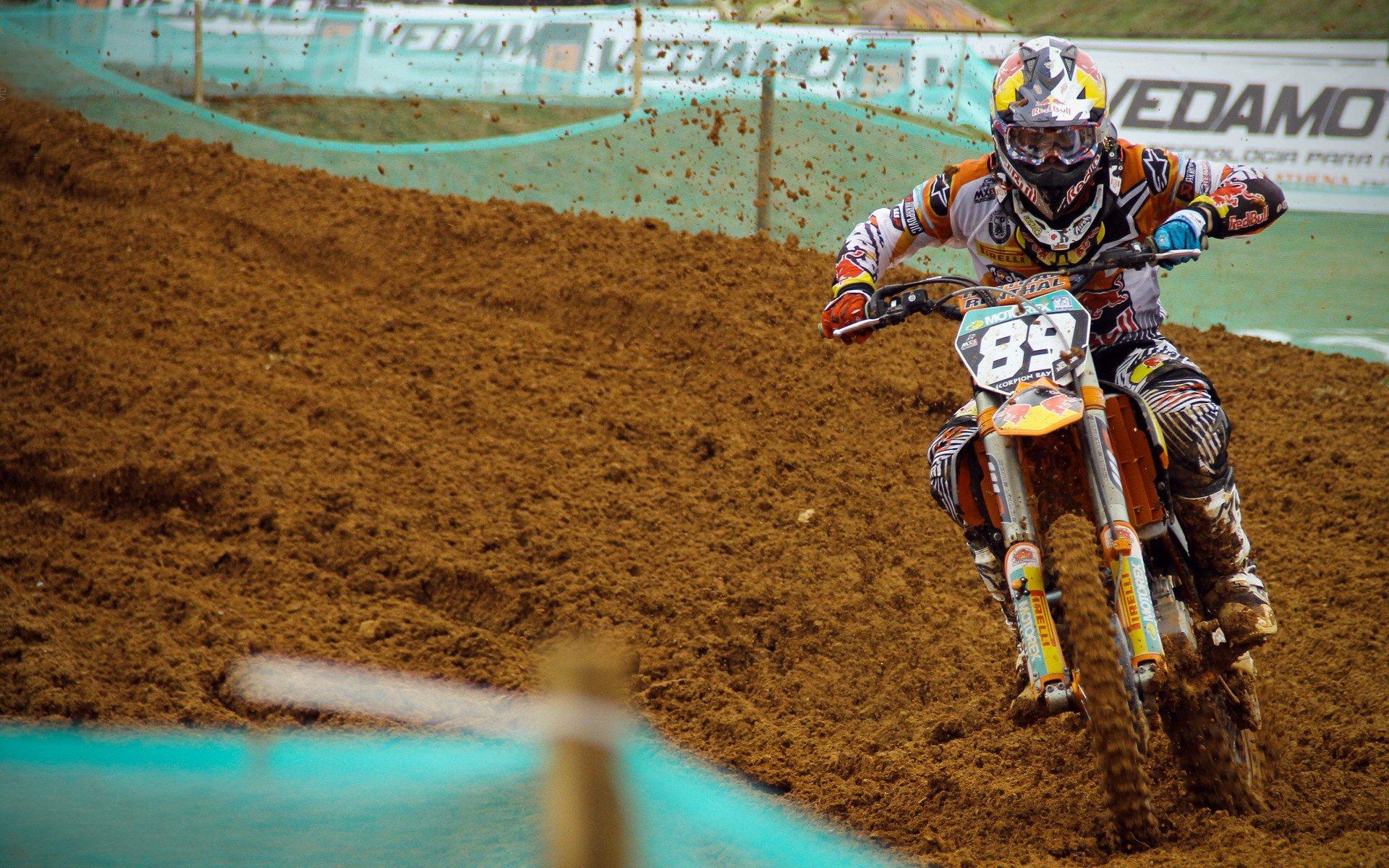 蓝军终场利刃刺破红军的沉默,维尔茨谜题萦绕安菲尔德